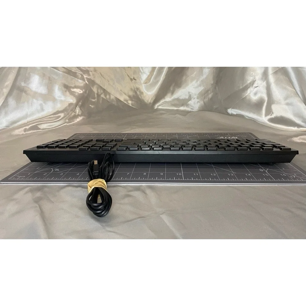 Dell KB216b USB Wired Keyboard Black Slim Quiet Keys for PC/Laptop Tested/works
